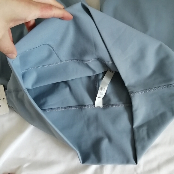 NWT Lululemon Plus Size Wunder Under High Rise 28" Leggings in Chambray Blue 14 - Picture 11 of 16